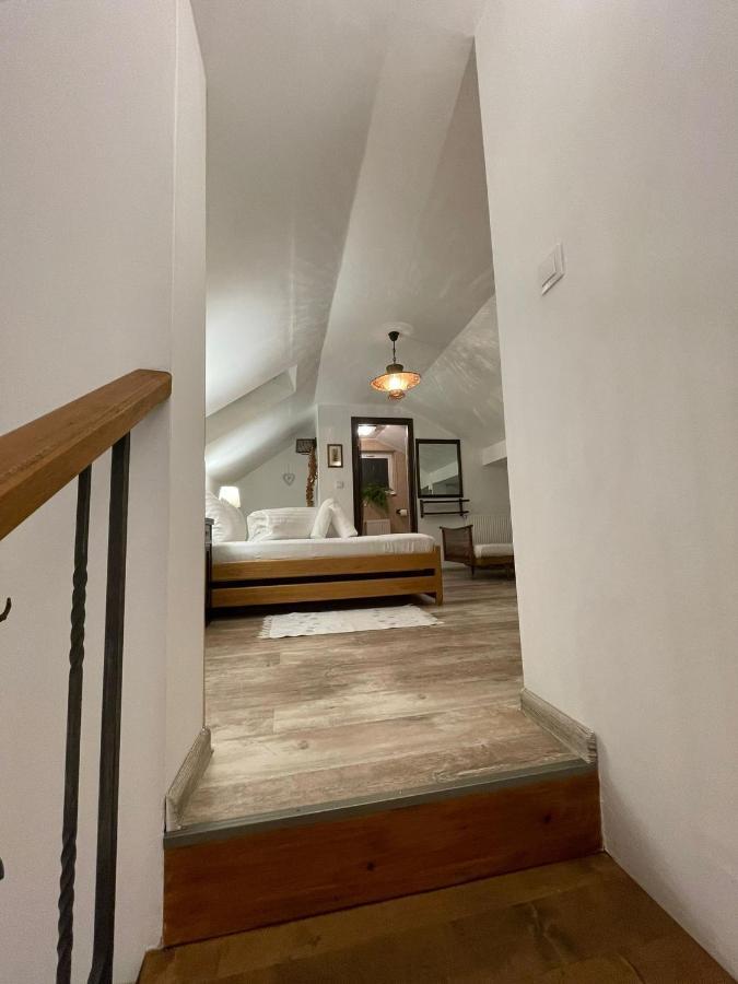 Apartament Yannis Appartement Alba Iulia Buitenkant foto