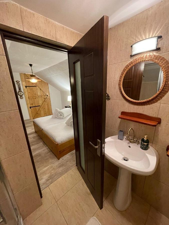 Apartament Yannis Appartement Alba Iulia Buitenkant foto